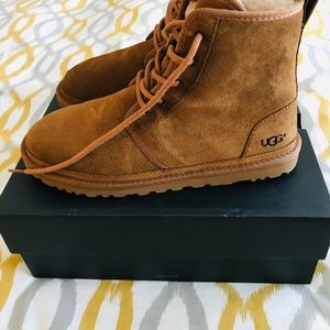 UGG HARKLEY MEN'S BOOT